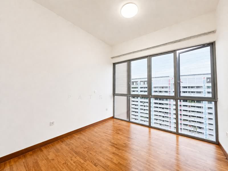 Seastrand, 13 Pasir Ris Link, 2 Bedrooms, 883 sqft, Condominium For Rent, by Patsy Pan, 500123448 - PropertyGuru.com.sg