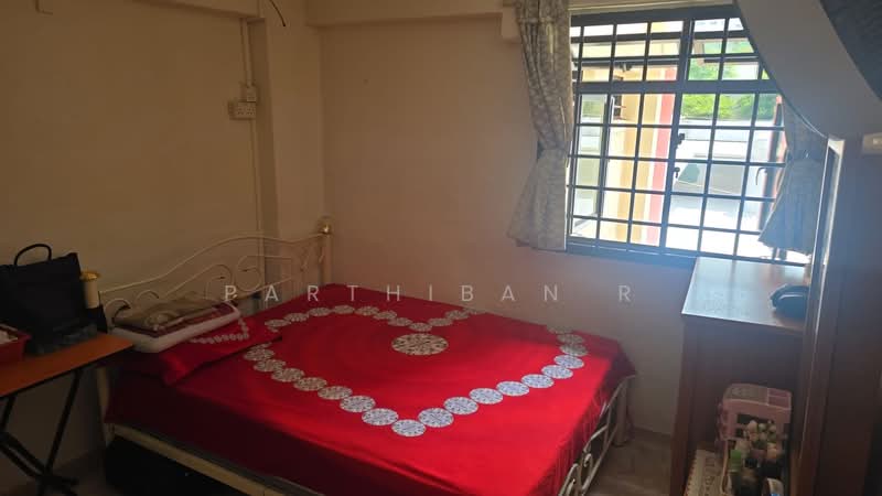 1 Jalan Bukit Merah, 1 Jalan Bukit Merah, 3 Bedrooms, 688 sqft, HDB Flat For Sale, by Parthiban R, 500123457 - Bedroom - PropertyGuru.com.sg