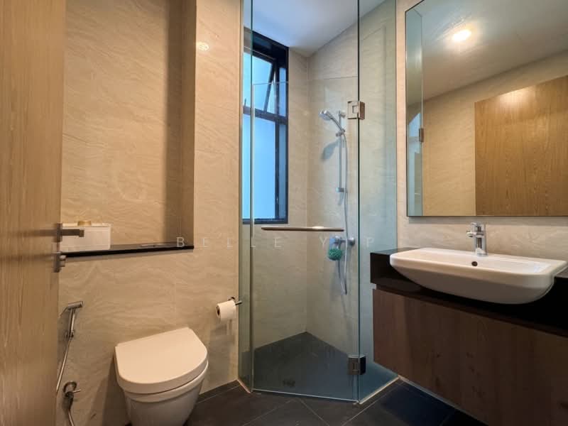 The Enclave Holland, 131 Holland Road, 2 Bedrooms, 753 sqft, Condominium For Sale, by Belle Yip, 500123465 - Bathroom - PropertyGuru.com.sg