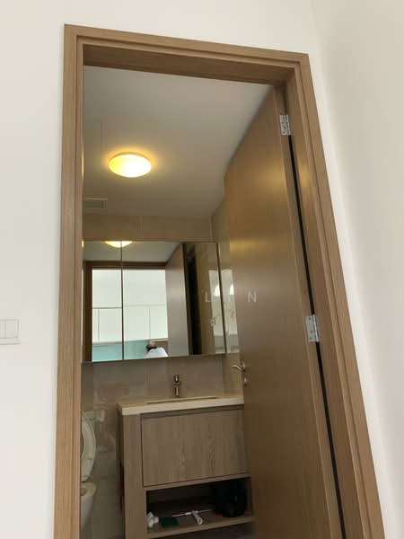 Kingsford Waterbay, 84 Upper Serangoon View, 1 Bedroom, 474 sqft, Condominium For Rent, by Er Lin, 500123468 - Bathroom - PropertyGuru.com.sg