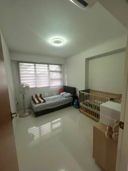 446A Bukit Batok West Avenue 8, 446A Bukit Batok West Avenue 8, 3 Bedrooms, 990 sqft, HDB Flat For Sale, by Ann Koh, 500123490 - Common Bedroom  - PropertyGuru.com.sg