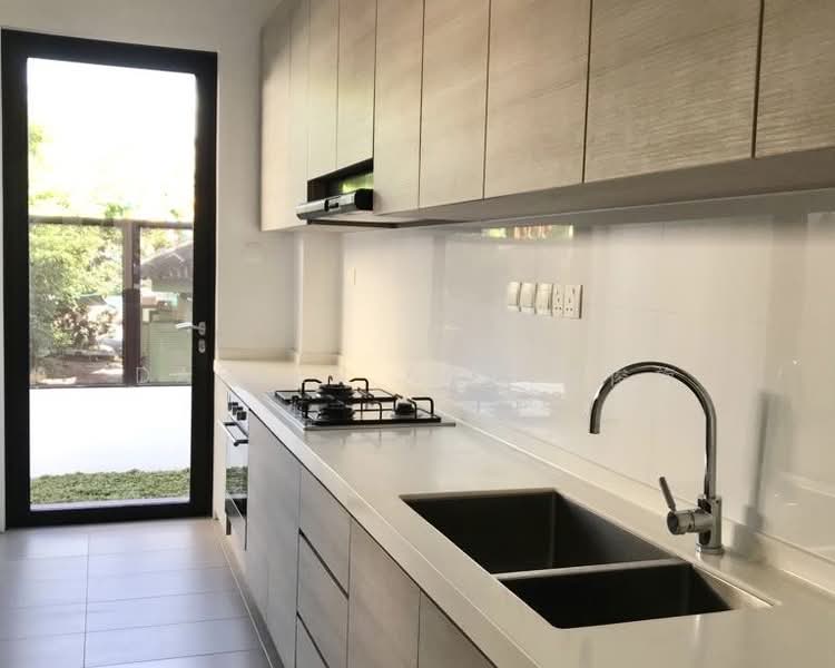 Lorong Marzuki 3 Storey Semi-Detached House, Lorong Marzuki, 5 Bedrooms, 5,069 sqft, Semi-Detached House For Rent, by Darren Ang 洪俊旋, 500123496 - Kitchen - PropertyGuru.com.sg
