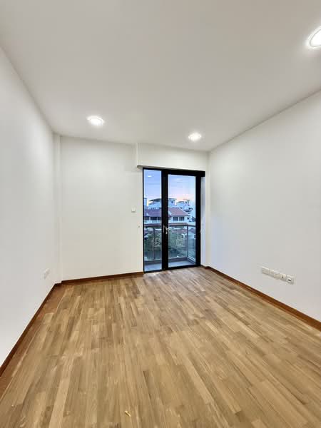 Lorong Marzuki 3 Storey Semi-Detached House, Lorong Marzuki, 5 Bedrooms, 5,069 sqft, Semi-Detached House For Rent, by Darren Ang 洪俊旋, 500123496 - Interior - PropertyGuru.com.sg