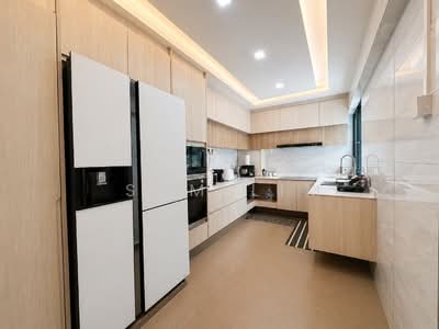 For Sale - 502 Woodlands Drive 14