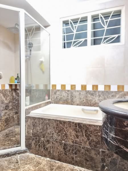 Guilin View, 26 Bukit Batok Street 52, 3 Bedrooms, 1,259 sqft, Condominium For Sale, by Angeline Eng, 500123502 - PropertyGuru.com.sg