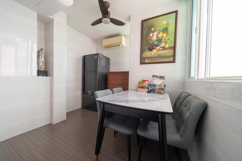 Papillon, 8 Jalan Rama Rama, 3 Bedrooms, 1,238 sqft, Condominium For Sale, by Kson Tay, 500123513 - Dining Room - PropertyGuru.com.sg