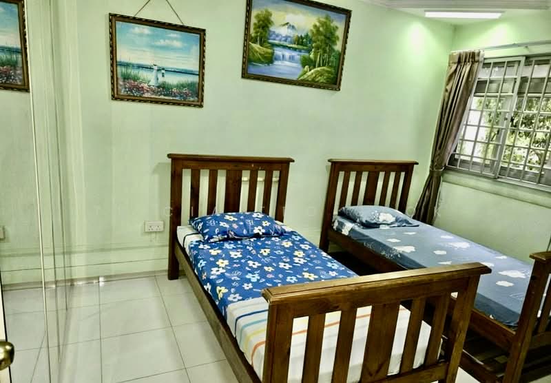 832 Woodlands Street 83, 832 Woodlands Street 83, 2 Bedrooms, 721 sqft, HDB Flat For Rent, by Tricia Teo Geok Teng, 500123517 - Bedroom - PropertyGuru.com.sg