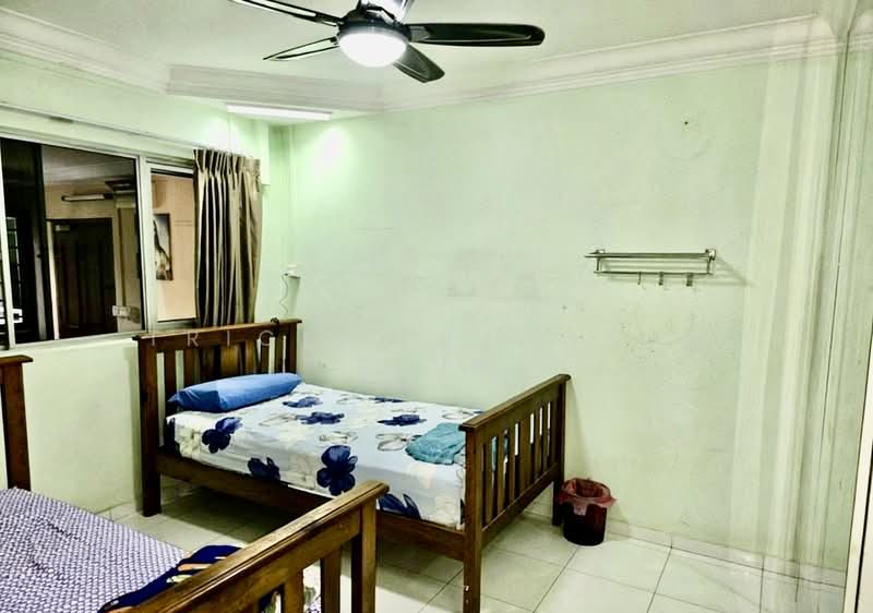 832 Woodlands Street 83, 832 Woodlands Street 83, 2 Bedrooms, 721 sqft, HDB Flat For Rent, by Tricia Teo Geok Teng, 500123517 - Bedroom - PropertyGuru.com.sg