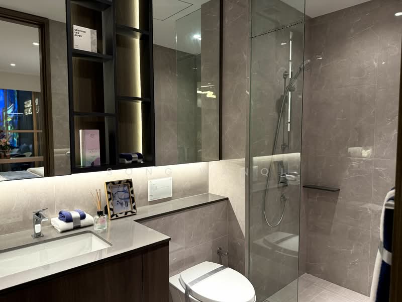 Grand Dunman, 18 Dunman Road, 5 Bedrooms, 2,131 sqft, Condominium For Sale, by Song Wanqi, 500123529 - Bathroom - PropertyGuru.com.sg