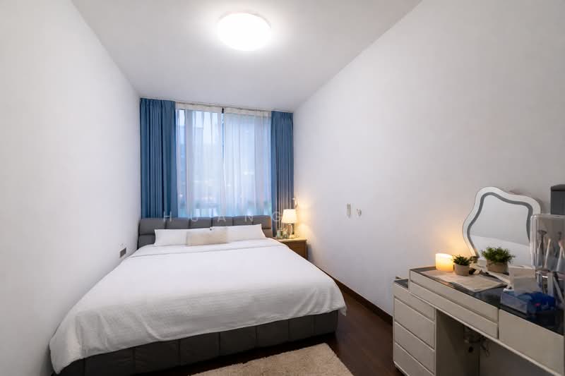 The Commodore, 59 Canberra Drive, 4 Bedrooms, 1,184 sqft, Condominium For Sale, by Huang Han, 500123534 - Bedroom - PropertyGuru.com.sg