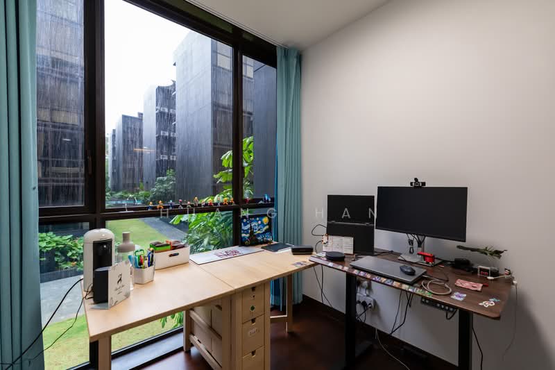 The Commodore, 59 Canberra Drive, 4 Bedrooms, 1,184 sqft, Condominium For Sale, by Huang Han, 500123534 - Study - PropertyGuru.com.sg