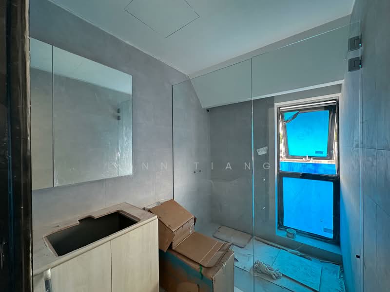 ❤️GIANT⚡️Casuarina Road, Casuarina Road/ Sembawang Hills Drive/ Upper Thomson Road, 5 Bedrooms, 3,648 sqft, Terraced House For Sale, by Lynn Tiang, 500123537 - Bathroom - PropertyGuru.com.sg