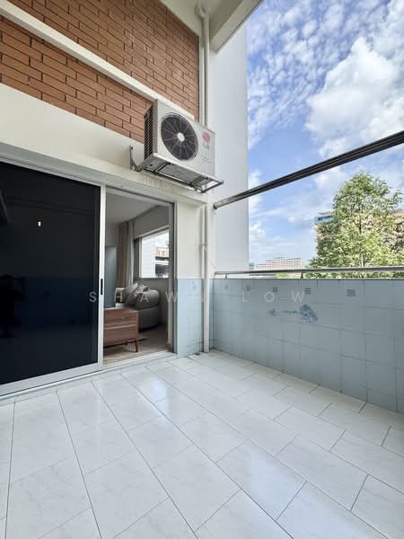 858 Tampines Avenue 5, 858 Tampines Avenue 5, 4 Bedrooms, 1,572 sqft, HDB Flat For Sale, by Shawn Low, 500123543 - Balcony - PropertyGuru.com.sg