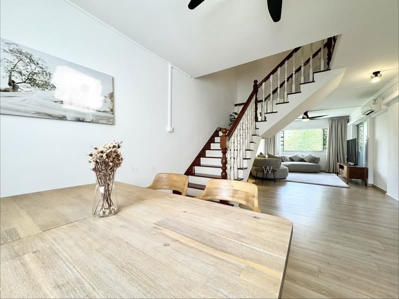 858 Tampines Avenue 5, 858 Tampines Avenue 5, 4 Bedrooms, 1,572 sqft, HDB Flat For Sale, by Shawn Low, 500123543 - Dining Room - PropertyGuru.com.sg