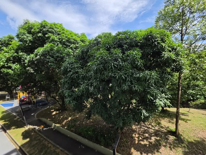 Facing greenery