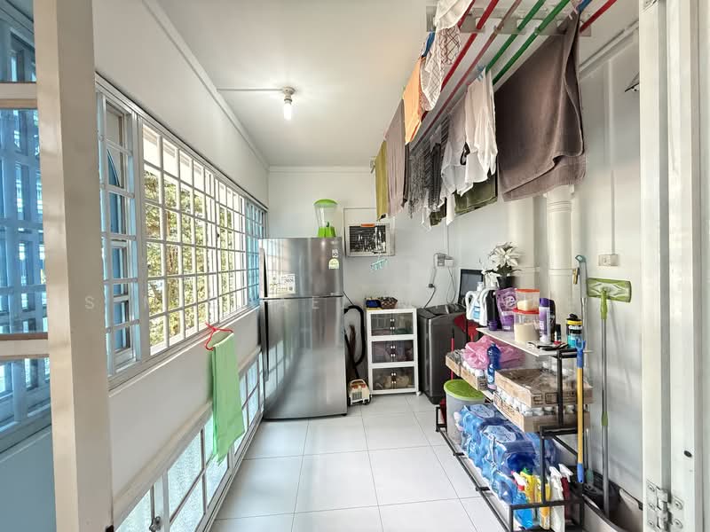 452 Fajar Road, 452 Fajar Road, 3 Bedrooms, 1,302 sqft, HDB Flat For Sale, by S MICHAEL Michael, 500123559 - Interior - PropertyGuru.com.sg