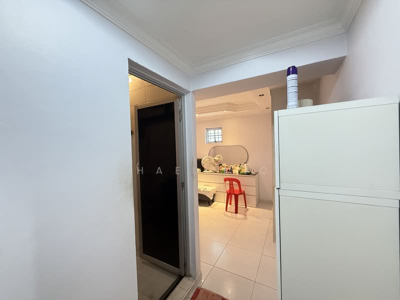 452 Fajar Road, 452 Fajar Road, 3 Bedrooms, 1,302 sqft, HDB Flat For Sale, by S MICHAEL Michael, 500123559 - Interior - PropertyGuru.com.sg