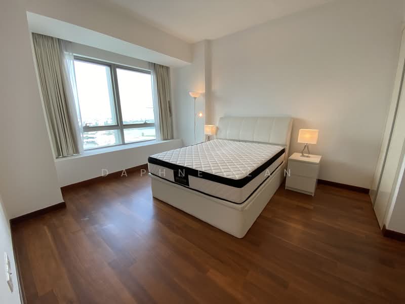 The Sail @ Marina Bay, 2 Marina Boulevard, 2 Bedrooms, 1,033 sqft, Condominium For Sale, by Daphne Lean, 500123561 - Bedroom - PropertyGuru.com.sg