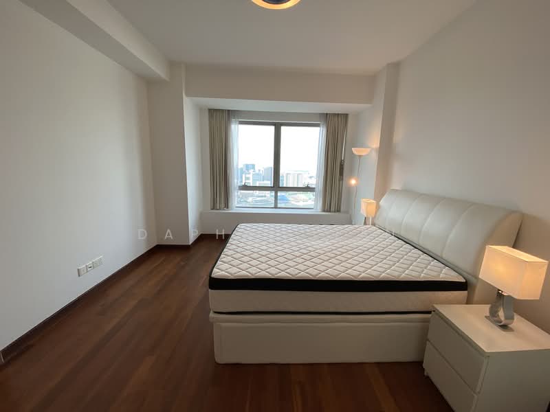 The Sail @ Marina Bay, 2 Marina Boulevard, 2 Bedrooms, 1,033 sqft, Condominium For Sale, by Daphne Lean, 500123561 - Bedroom - PropertyGuru.com.sg