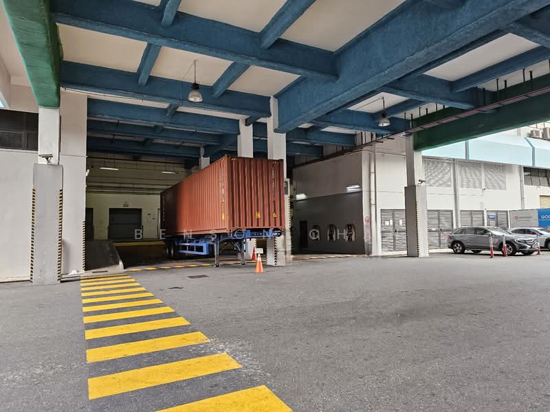 Henderson Industrial Park, 203 Henderson Road, 3,122 sqft, Light Industrial (B1) For Sale, by Benson Chan, 500123569 - Exterior - CommercialGuru.com.sg