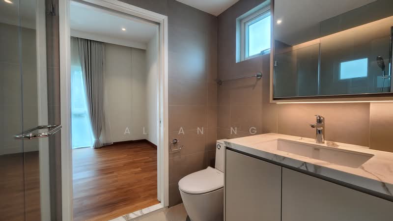 Trevose / Narooma / Berrima Bungalow, , 6 Bedrooms, 5,600 sqft, Detached House For Rent, by Alvan Ng, 500123571 - Bathroom - PropertyGuru.com.sg