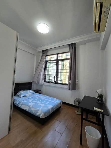 Parc Oasis, 35 Jurong East Avenue 1, Room Rental, 120 sqft, Condominium For Rent, by Linda Ho, 500123577 - Bedroom - PropertyGuru.com.sg