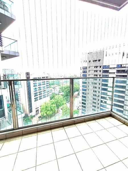 Urbana, 1 River Valley Close, 4 Bedrooms, 1,475 sqft, Condominium For Rent, by Selvi Loe, 500123580 - Balcony - PropertyGuru.com.sg