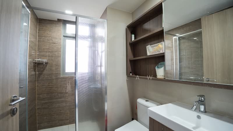 Sol Acres, 6 Choa Chu Kang Grove, 4 Bedrooms, 1,098 sqft, Executive Condominium For Sale, by Andy Law, 500123595 - Master Bathroom - PropertyGuru.com.sg
