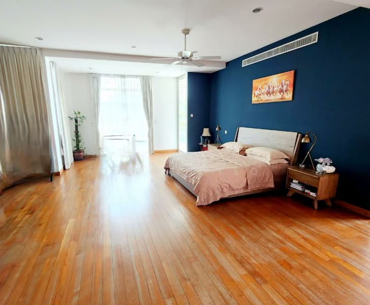 🌟 Modern Bungalow with Efficient Layout 🌟, , 6 Bedrooms, 6,300 sqft, Detached House For Rent, by Darren Teo, 500123598 - Bedroom - PropertyGuru.com.sg