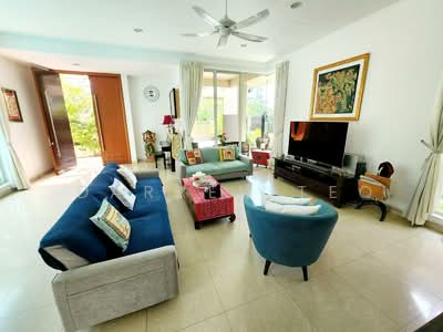 For Rent - 🌟 Modern Bungalow with Efficient Layout 🌟