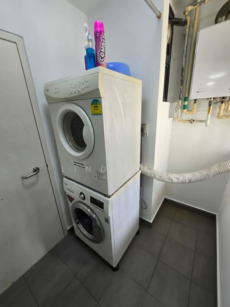 My Manhattan, 35 Simei Street 3, Room Rental, 100 sqft, Condominium For Rent, by Linda Ho, 500123608 - Interior - PropertyGuru.com.sg