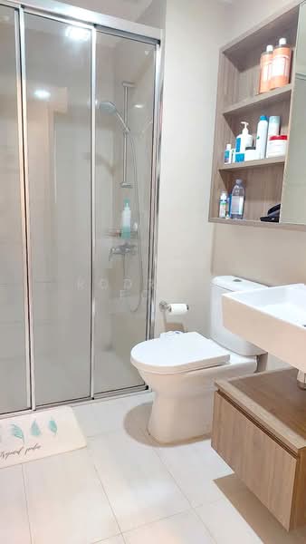 Sol Acres, 8 Choa Chu Kang Grove, 2 Bedrooms, 875 sqft, Executive Condominium For Rent, by Rodrick Foo, 500123624 - Bathroom - PropertyGuru.com.sg