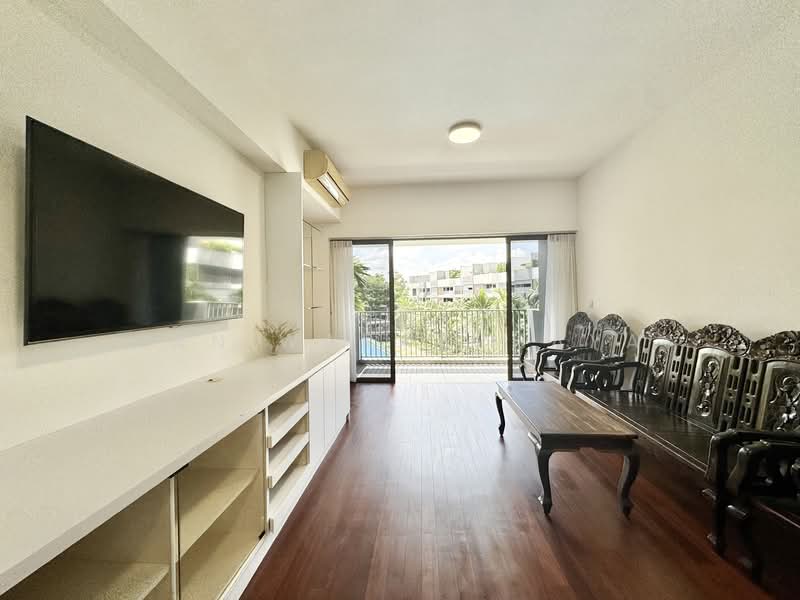 Meadows @ Peirce, 626 Upper Thomson Road, 3 Bedrooms, 1,270 sqft, Condominium For Rent, by Pan Waratchaya, 500123628 - Living Room - PropertyGuru.com.sg