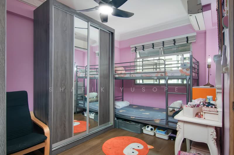 406B Northshore Drive, 406B Northshore Drive, 2 Bedrooms, 721 sqft, HDB Flat For Sale, by Shafik Yusope, 500123633 - Bedroom - PropertyGuru.com.sg