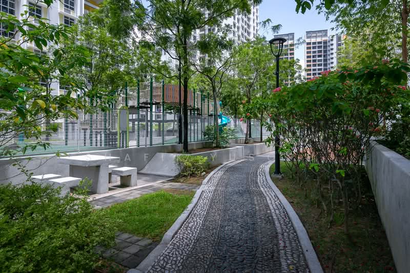 406B Northshore Drive, 406B Northshore Drive, 2 Bedrooms, 721 sqft, HDB Flat For Sale, by Shafik Yusope, 500123633 - Exterior - PropertyGuru.com.sg