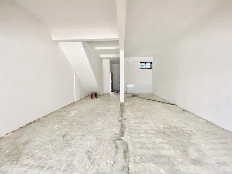 705 Ang Mo Kio Avenue 8, Ang Mo Kio Central, Ang Mo Kio Ave 8, 375 sqft, Shop / Shophouse For Rent, by Darren Ang 洪俊旋, 500123637 - Interior - CommercialGuru.com.sg