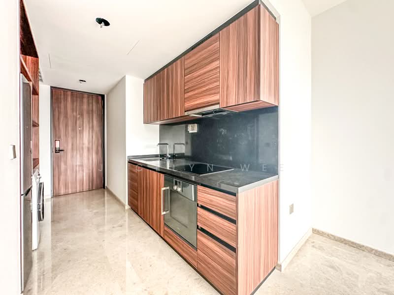 Pullman Residences, 18 Dunearn Road, 2 Bedrooms, 667 sqft, Condominium For Sale, by Jocelyn Wee, 500123650 - Kitchen - PropertyGuru.com.sg