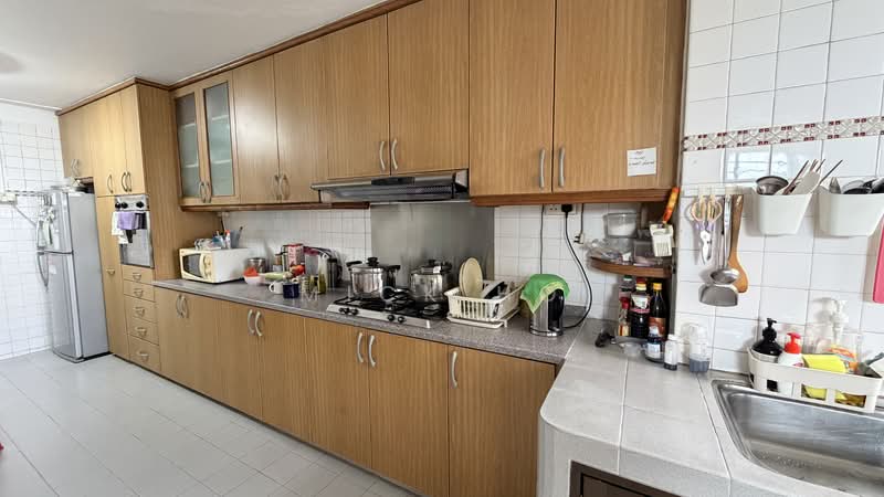 130 Ang Mo Kio Avenue 3, 130 Ang Mo Kio Avenue 3, 3 Bedrooms, 1,055 sqft, HDB Flat For Sale, by Mick Ho, 500123672 - Kitchen - PropertyGuru.com.sg