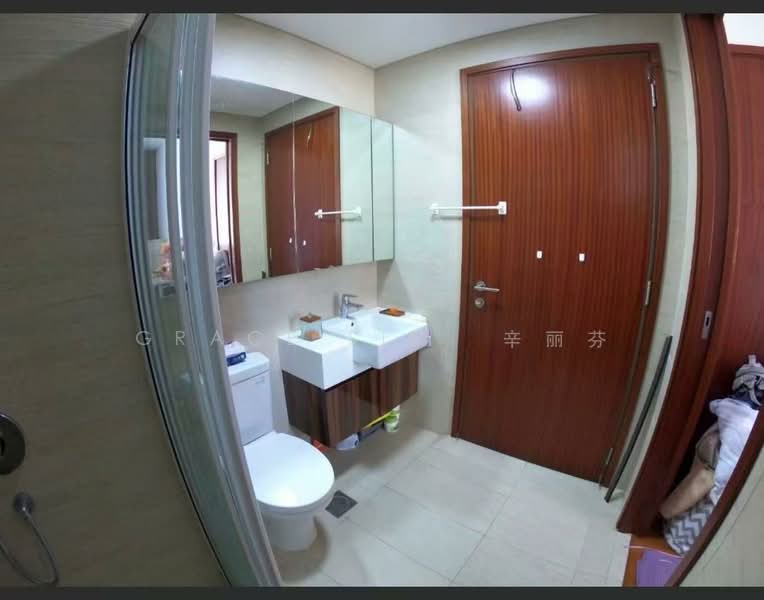 Rezi 26, 5 Lorong 26 Geylang, 2 Bedrooms, 960 sqft, Condominium For Rent, by Grace Sin  辛丽芬, 500123678 - Bathroom - PropertyGuru.com.sg