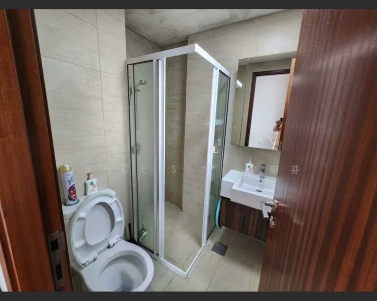 Rezi 26, 5 Lorong 26 Geylang, 2 Bedrooms, 960 sqft, Condominium For Rent, by Grace Sin  辛丽芬, 500123678 - Bathroom - PropertyGuru.com.sg