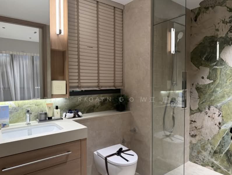 Rare BNew Sea View 2bed 1bath layout - East Coast Bayshore MRT Marine Parade Katong Mall, , 2 Bedrooms, 513 sqft, Condominium For Sale, by Roy Low, 500123679 - Bathroom - PropertyGuru.com.sg