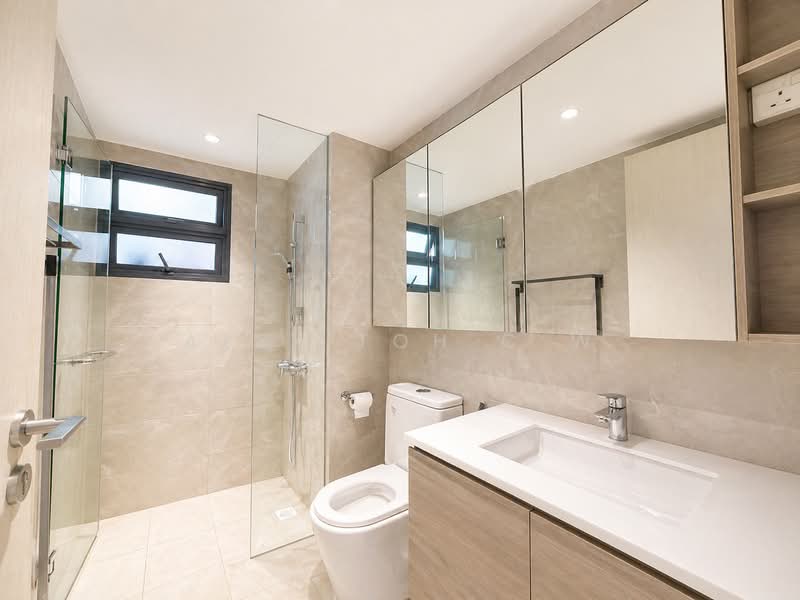 Treasure at Tampines, 57 Tampines Lane, 4 Bedrooms, 1,238 sqft, Condominium For Rent, by Alex Toh C W, 500123684 - Bathroom - PropertyGuru.com.sg