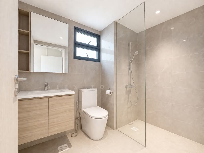 Treasure at Tampines, 57 Tampines Lane, 4 Bedrooms, 1,238 sqft, Condominium For Rent, by Alex Toh C W, 500123684 - Bathroom - PropertyGuru.com.sg