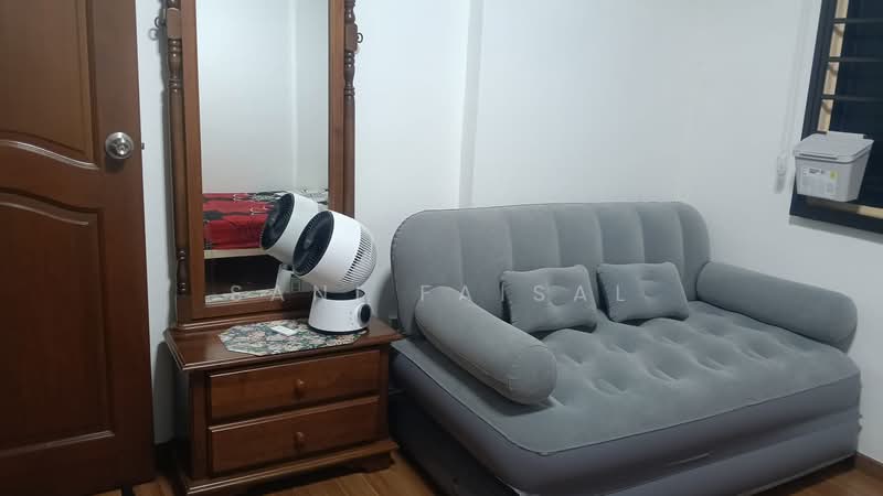 321 Woodlands Street 32, 321 Woodlands Street 32, Room Rental, 150 sqft, HDB Flat For Rent, by Sani Faisal, 500123693 - Bedroom - PropertyGuru.com.sg