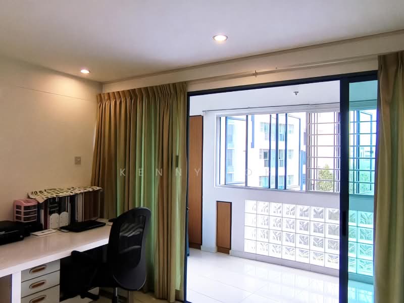 468A Admiralty Drive, 468A Admiralty Drive, 4 Bedrooms, 1,475 sqft, HDB Flat For Sale, by Kenny Loh, 500123709 - Balcony - PropertyGuru.com.sg