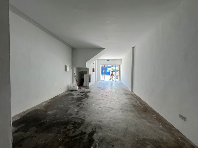Prime Serangoon Road F&B Space | Ground Floor | High Visibility | Ready Setup, , 1,346 sqft, Food & Beverage For Rent, by Zack Liang, 500123726 - Big space - CommercialGuru.com.sg