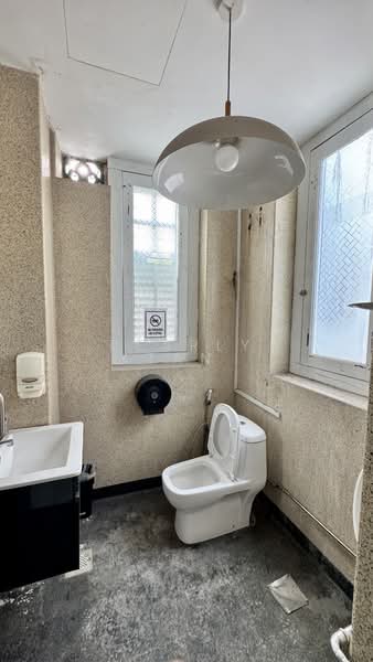 93 Tanjong Pagar, Tanjong Pagar, 4,187 sqft, Shop / Shophouse For Rent, by Pearly Tan, 500123746 - Bathroom - CommercialGuru.com.sg