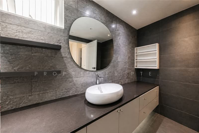 De Paradiso, 20 Martaban Road, 3 Bedrooms, 1,130 sqft, Condominium For Sale, by PROPSELLER PTE. LTD., 500123747 - Bathroom - PropertyGuru.com.sg