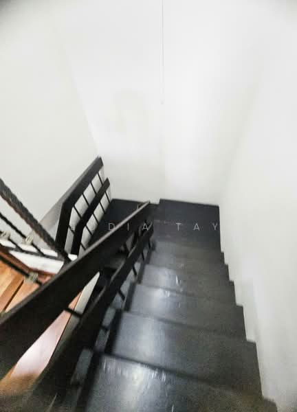 Fulton Hill, Fulton Road, 3 Bedrooms, 1,669 sqft, Corner Terrace For Sale, by Jodia Tay, 500123762 - PropertyGuru.com.sg