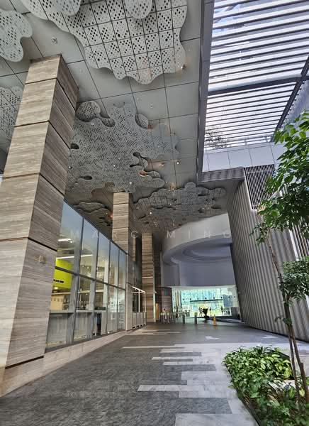 SBF Center, 160 Robinson Road, 624 sqft, Office For Sale, by Marc Ming, 500123795 - SBF - passage towards main arrival lobby - CommercialGuru.com.sg